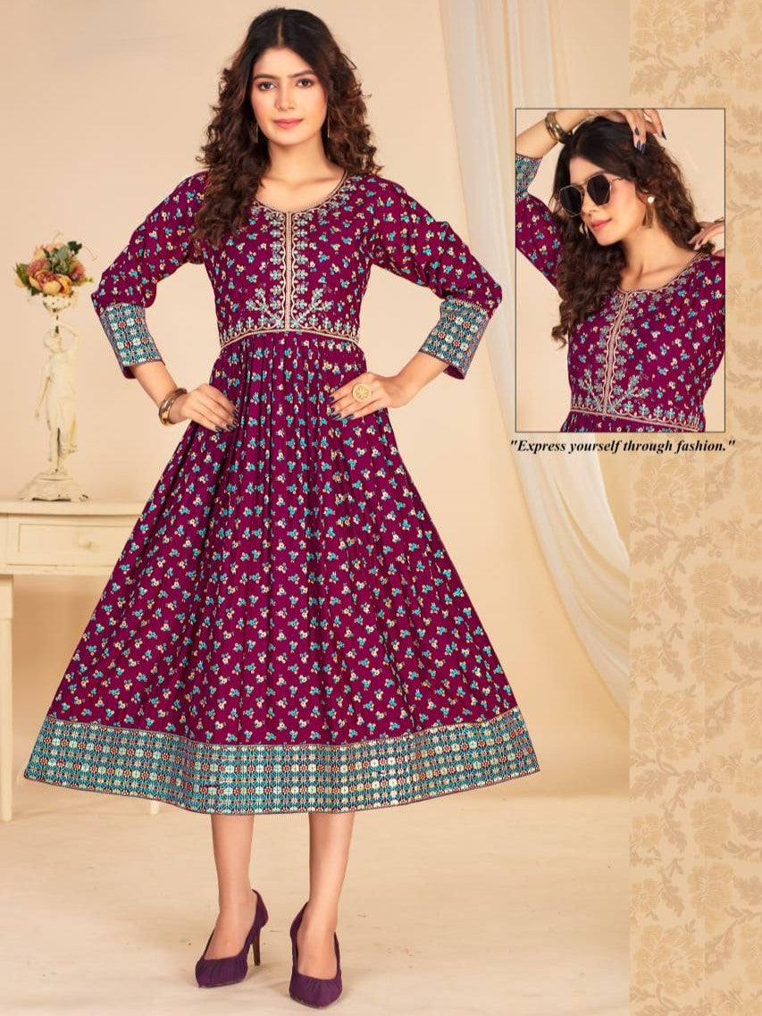 Hina Flair Kurti