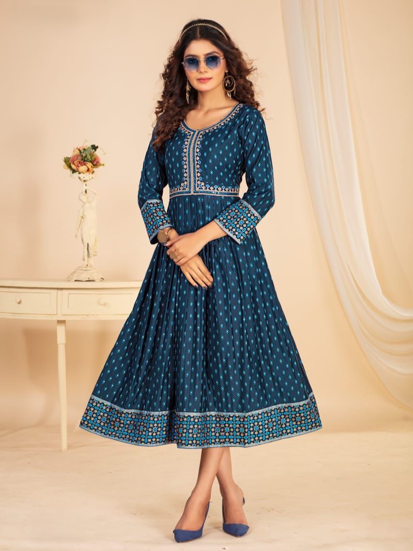 Hina Flair Kurti