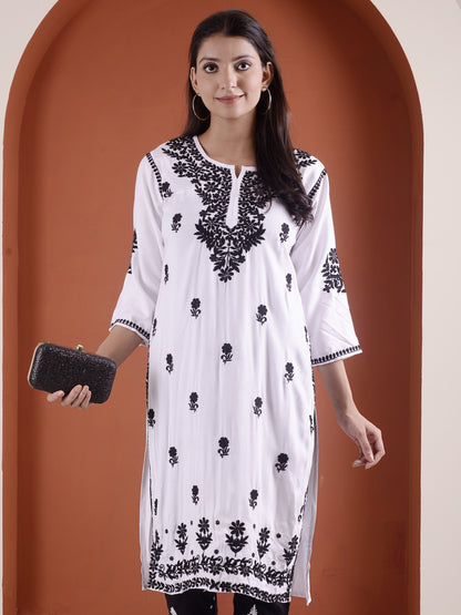 Riya Kurti