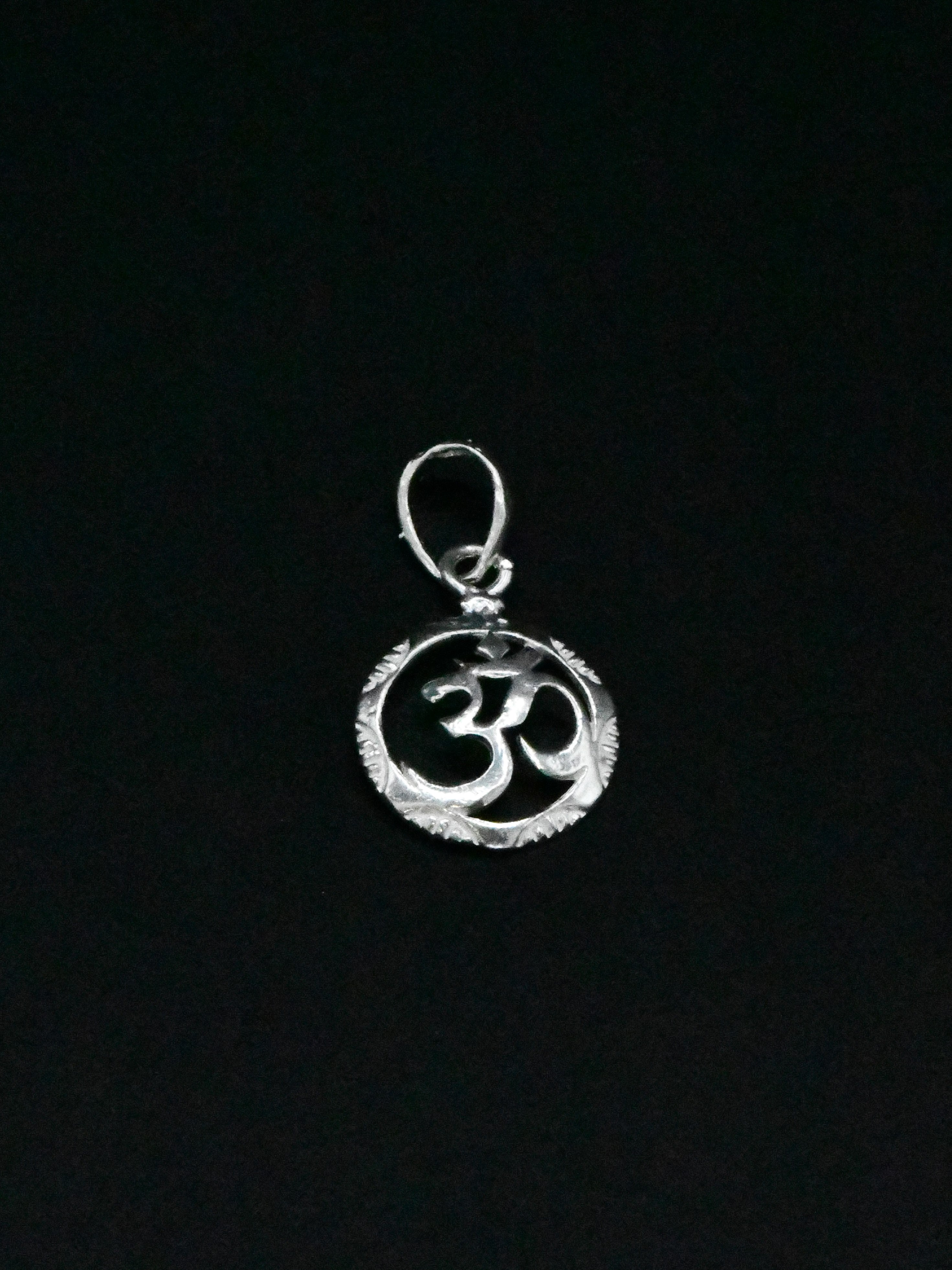 Silver Om Pendant