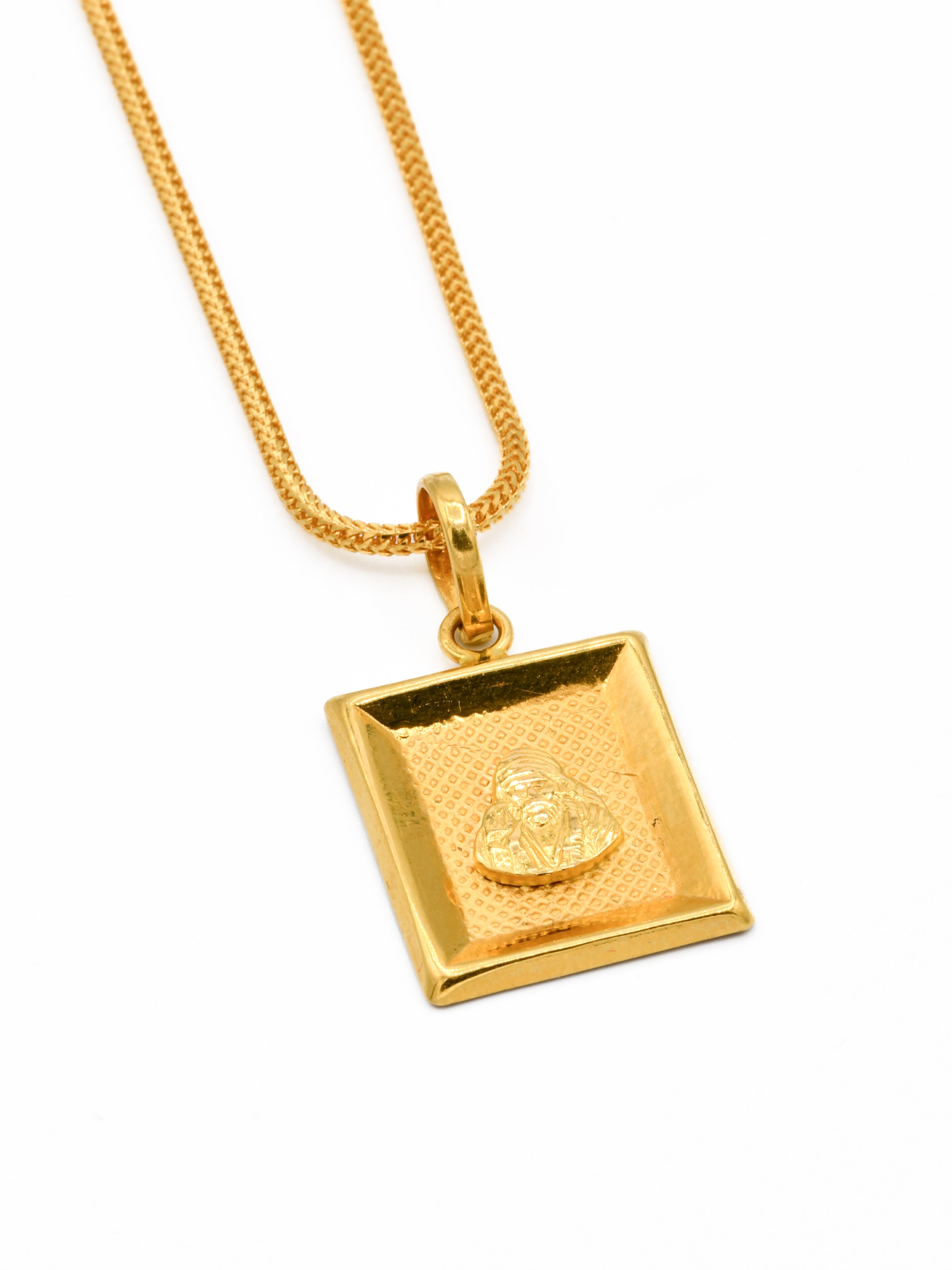 22ct Gold Sai Baba Pendant