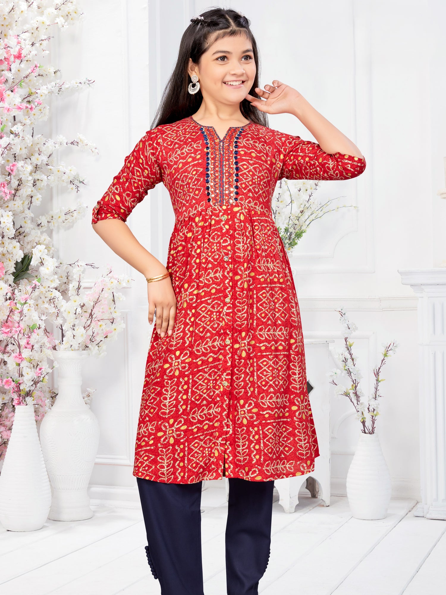 Niva Kurti