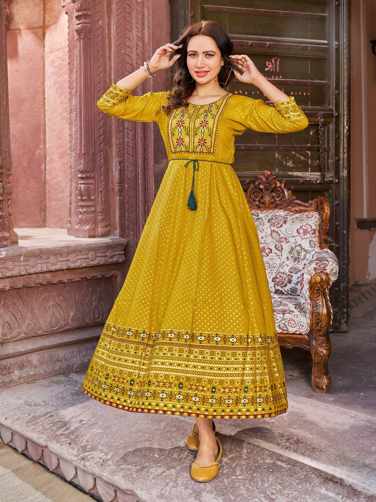 Mahira Flair Kurti - Roop Darshan