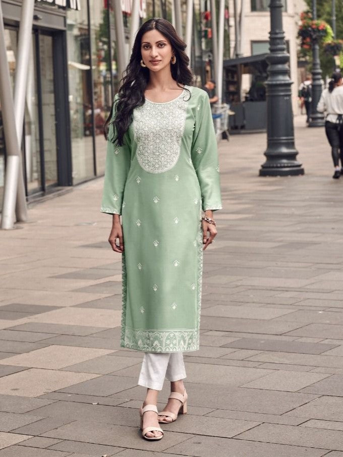 Aayesha Kurti