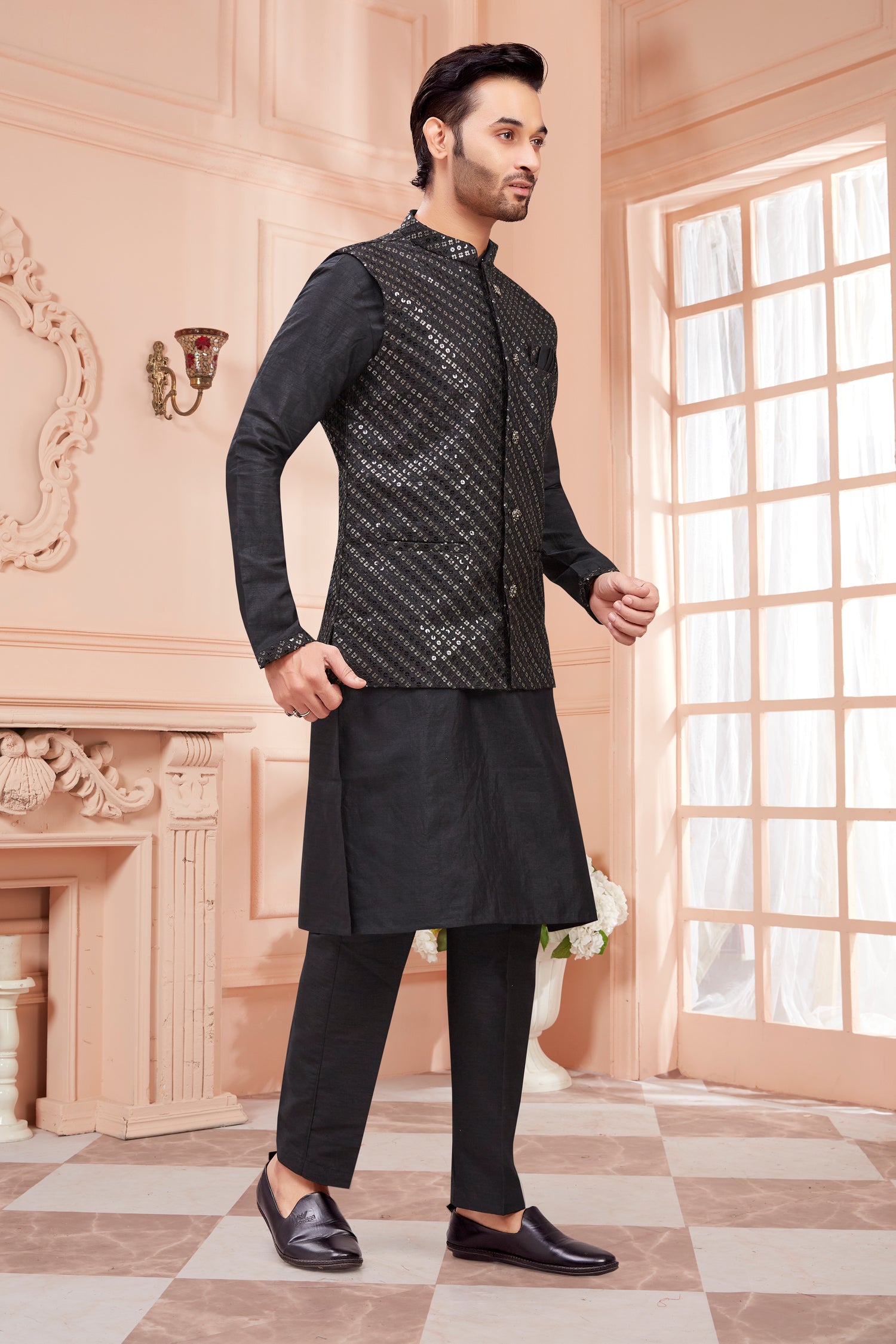 Mens Kurta Set With Tiki Embroidered Jacket